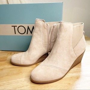 NWT Toms Sadie Boot Size 9.5